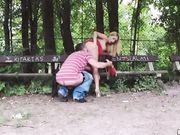 Секс с русской девицей в парке
